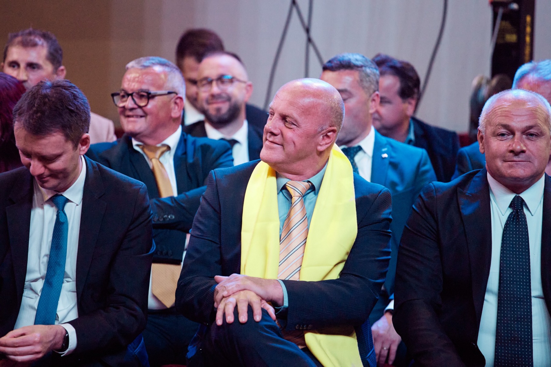Primarul PNL al Reșiței îl acuză pe Adrian Veștea de limbaj suburban și trădare