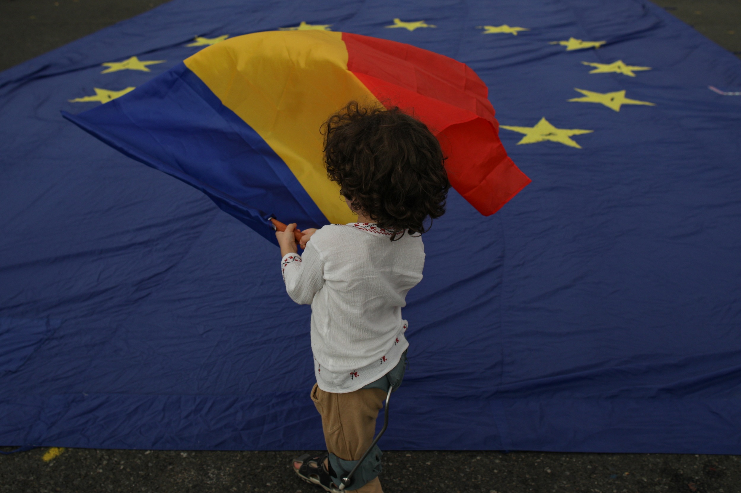 Protest în Piața Victoriei anunțat pentru vineri seară, organizat de grupuri civice