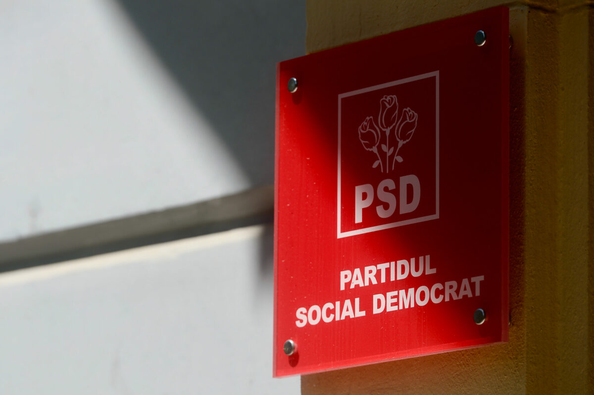 PSD decide duminică dacă susține Guvernul Veștea. Condiții: majorare salariu minim, indexare pensii