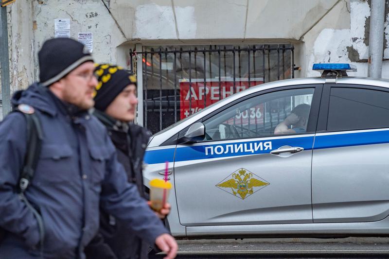 Razii de amploare în Penza, Rusia: bărbați duși cu forța la birourile de recrutare și forțați să semneze contracte cu Ministerul Apărării