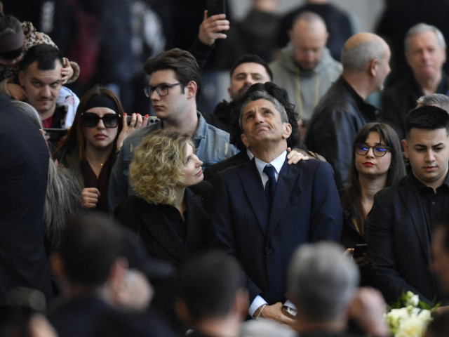 Răzvan Lucescu, despre puterea de a sta lângă tatăl său la priveghi: „Mi se pare ceva firesc”