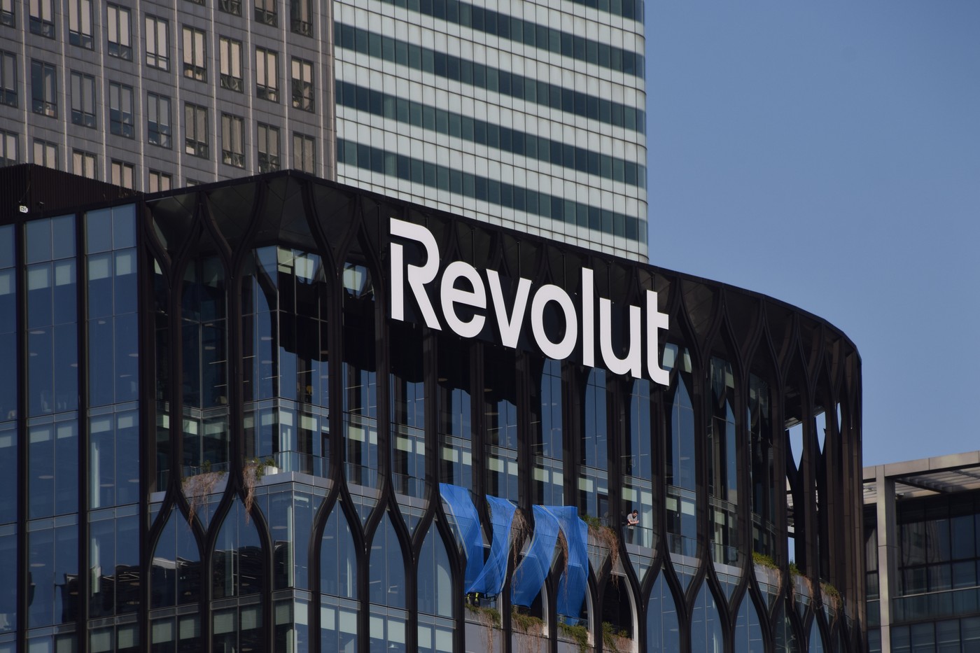 Revolut deschide primul sediu central în București, în iunie 2026. Angajații trec la birou