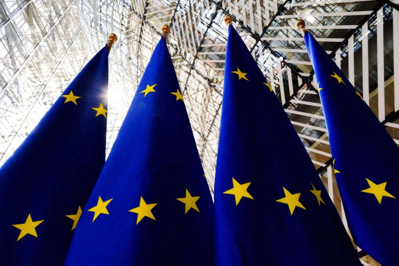 România, dezechilibre macroeconomice excesive, conform raportului Comisiei Europene din 2026