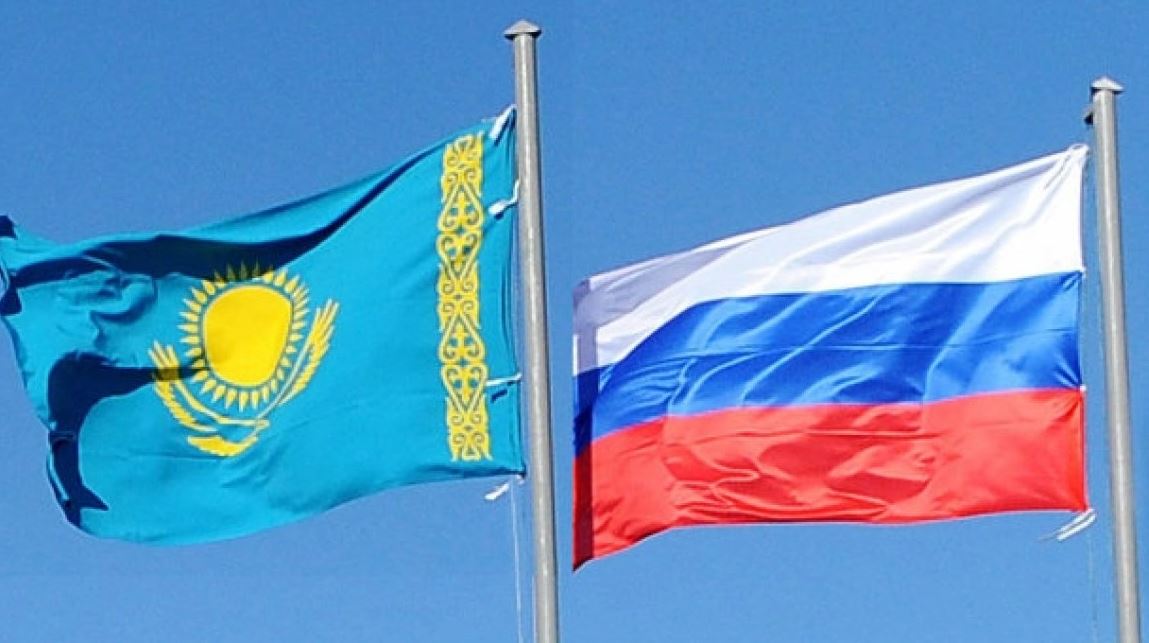Rusia cere 50.000 de tone de benzină din Kazahstan, confruntându-se cu o criză de carburant după atacurile ucrainene