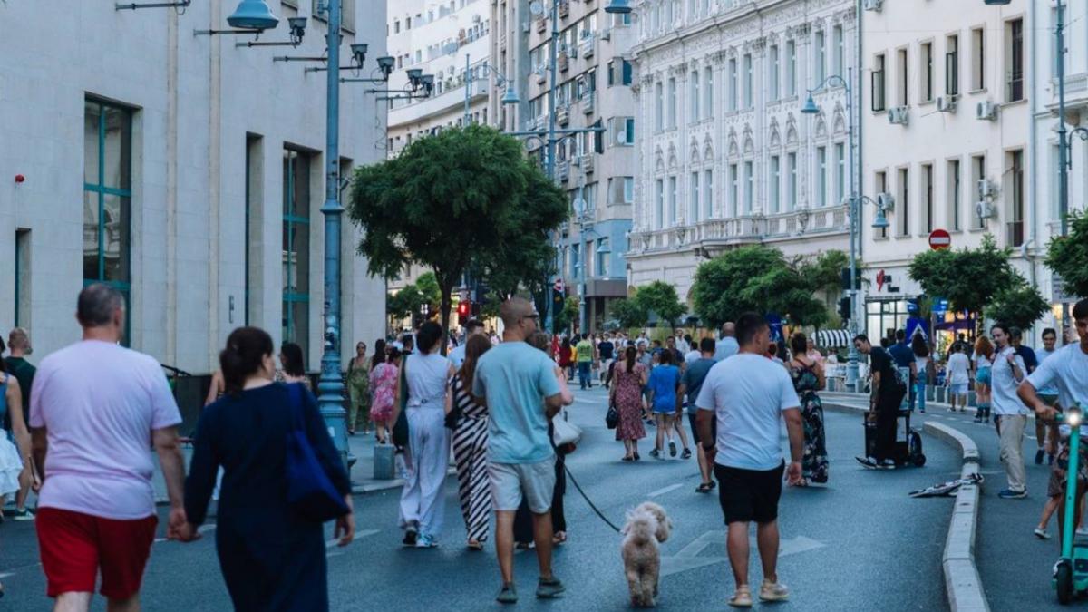 „Străzi Deschise” în București, în weekendul 20-21 iunie: expoziție Oltcit și tur ghidat