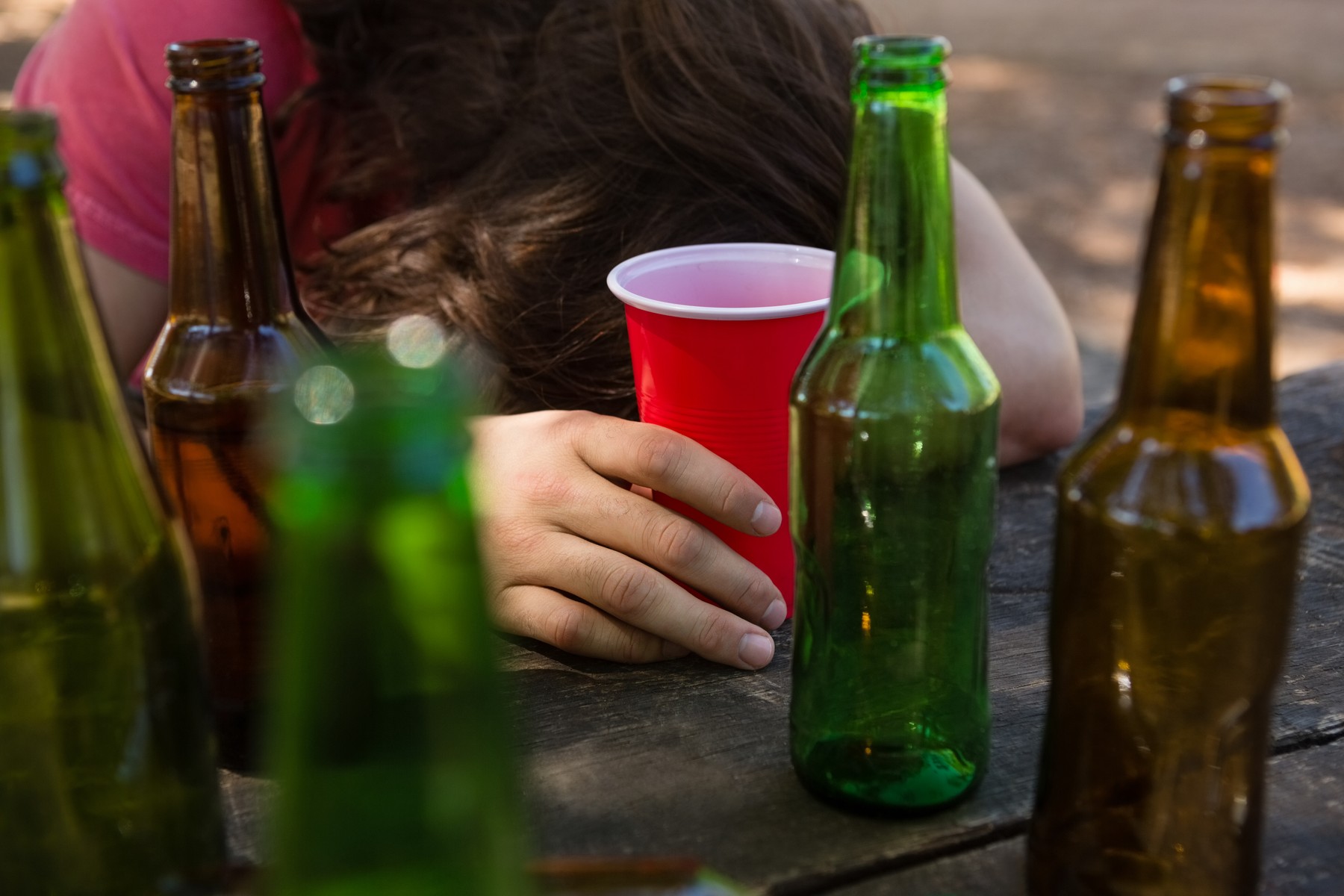 Studiu: monitorizarea băuturilor consumate reduce consumul de alcool la aproape 8.000 de participanți