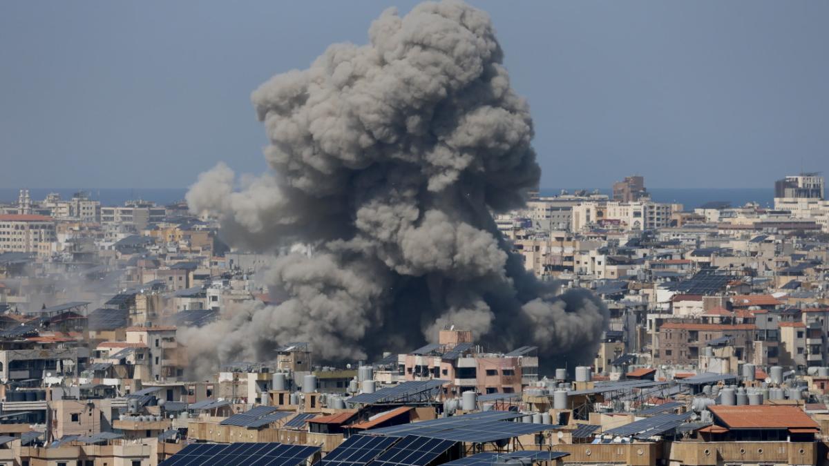 SUA bombardează Iranul pentru a doua zi, după un atac cu drone în Strâmtoarea Ormuz