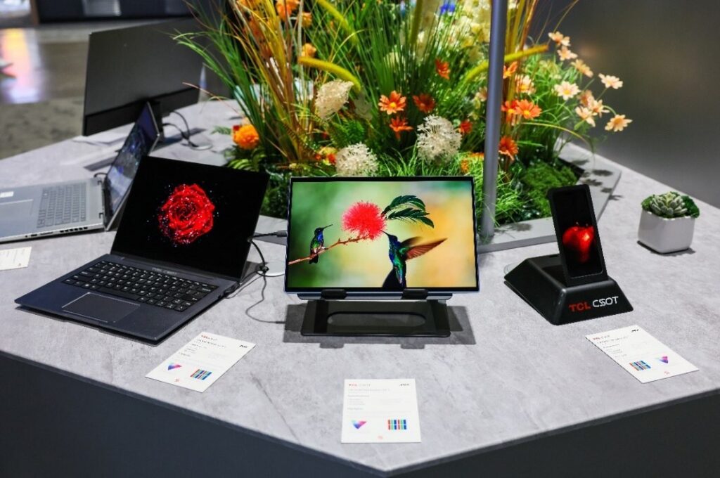 TCL CSOT pregătește intrarea pe piața monitoarelor și laptopurilor cu tehnologie OLED imprimată
