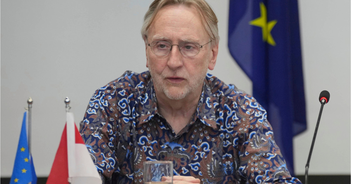 Teologul devenit europarlamentar care a negociat cu Trump: cum a rezistat presiunii și a obținut un acord comercial