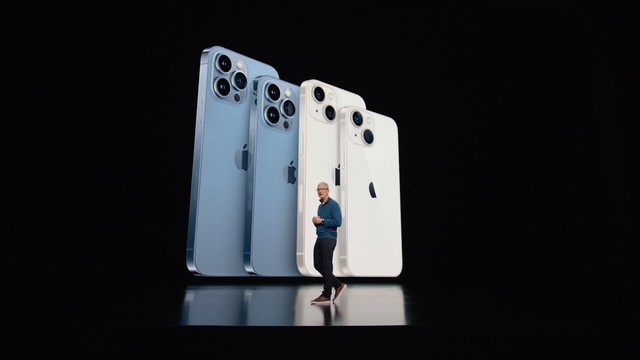 Tim Cook anunță scumpirea noilor modele de iPhone din cauza crizei memoriilor