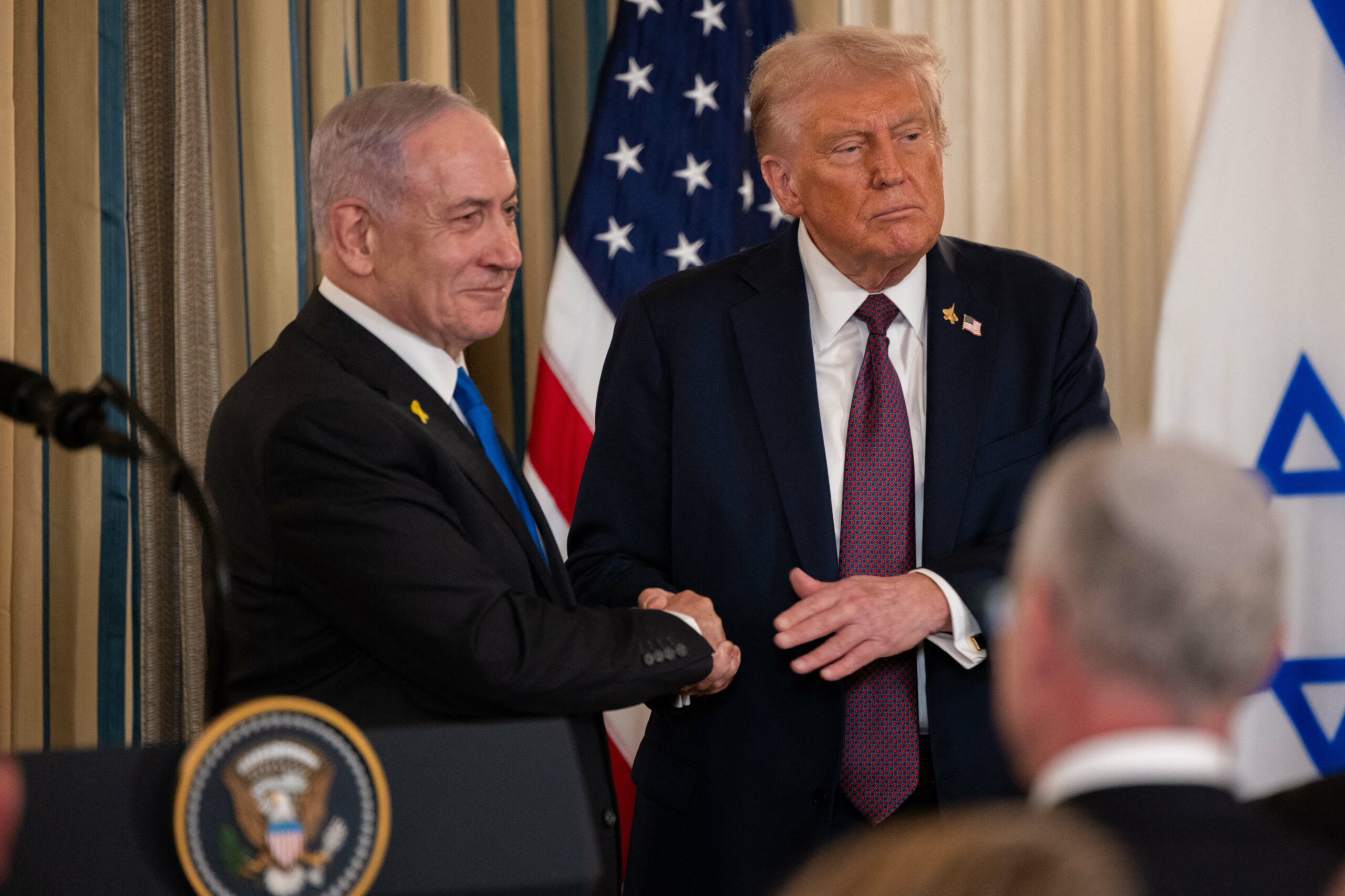 Trump îl critică dur pe Netanyahu, acuzându-l că sabotează acordul cu Iranul
