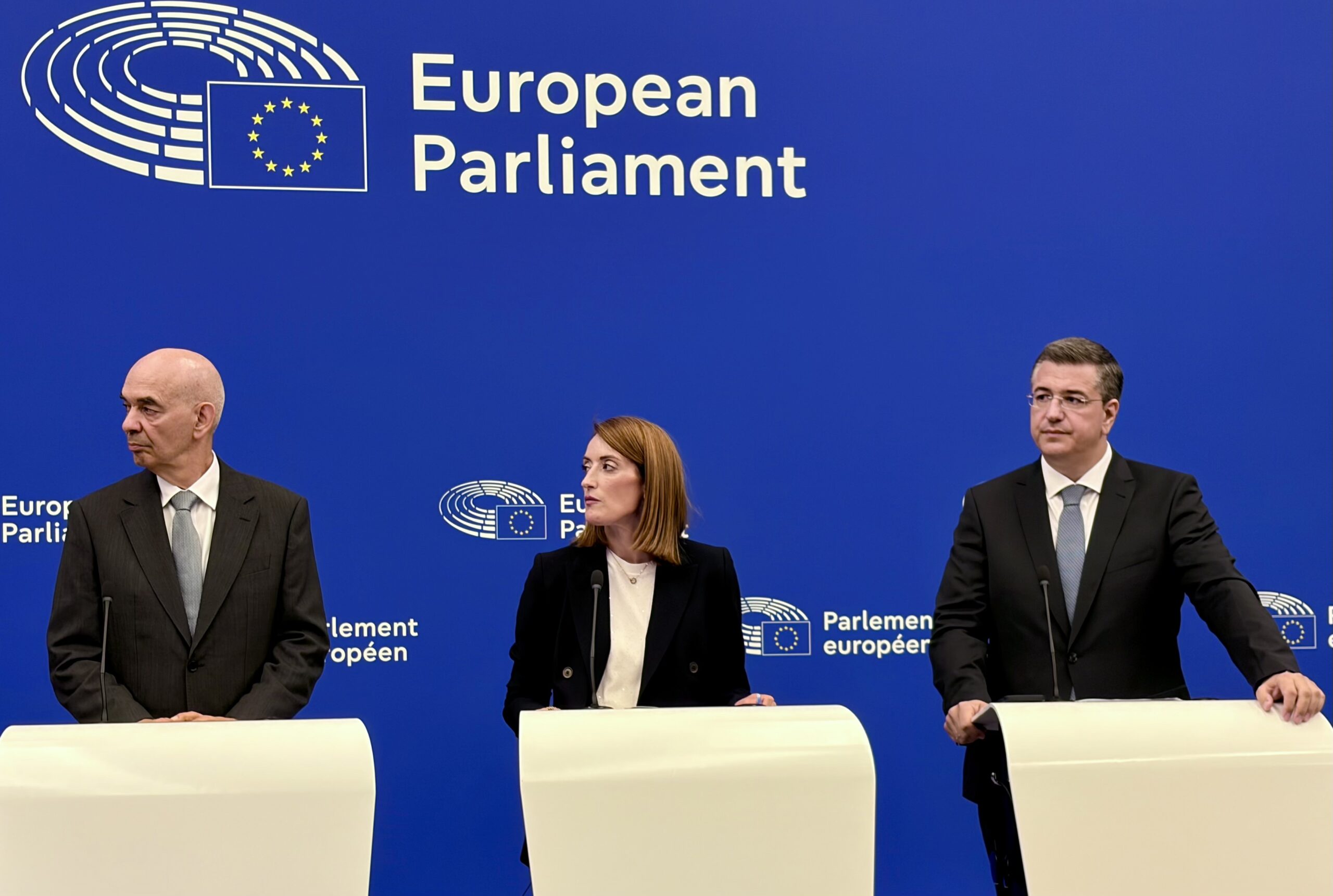 UE reglementează bagajul de cabină: dimensiuni maxime și preț inclus în tariful de bază