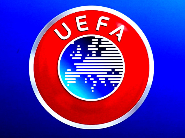 UEFA anunță că nu va introduce pauze de hidratare în cupele europene, după criticile la adresa FIFA