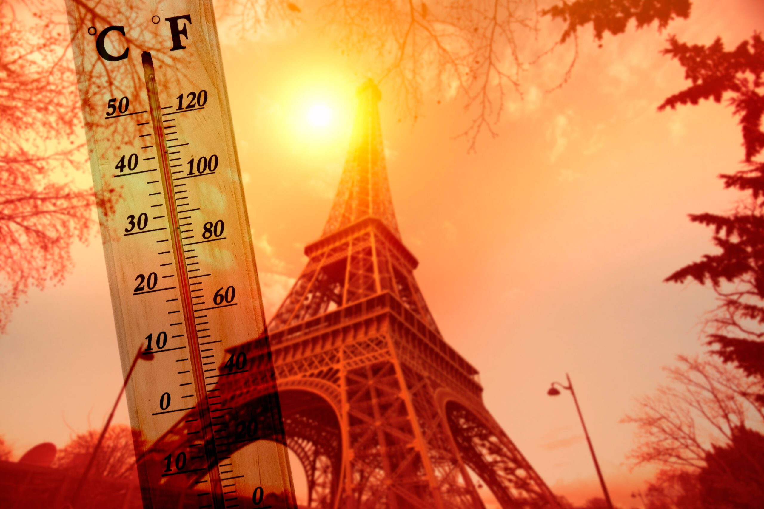 Val de căldură în Franța: 18 morți, inclusiv doi copii, găsiți decedați într-o mașină la 41°C