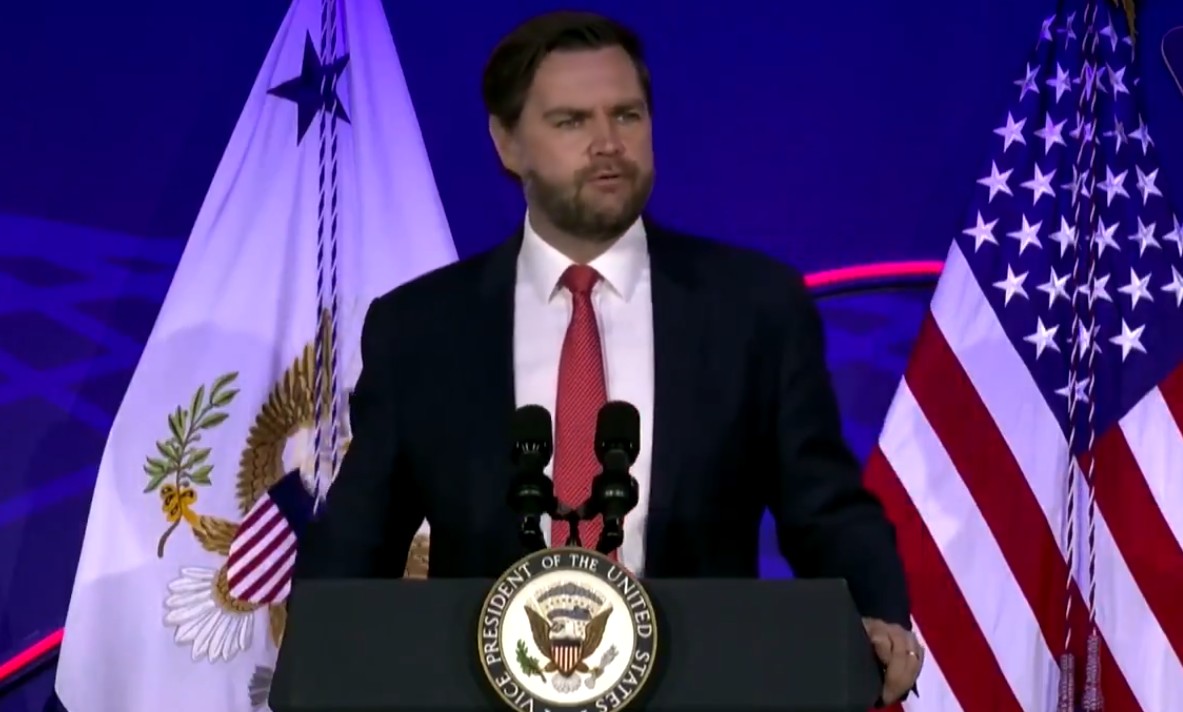 Vicepreședintele american JD Vance nu mai merge în Elveția pentru discuțiile cu Iranul
