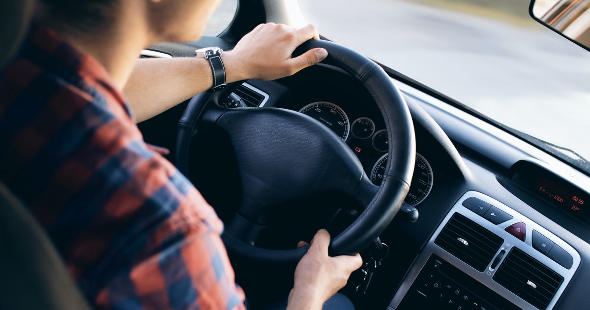 Viteza optimă pe autostradă pentru consum minim de combustibil: între 80 și 95 km/h