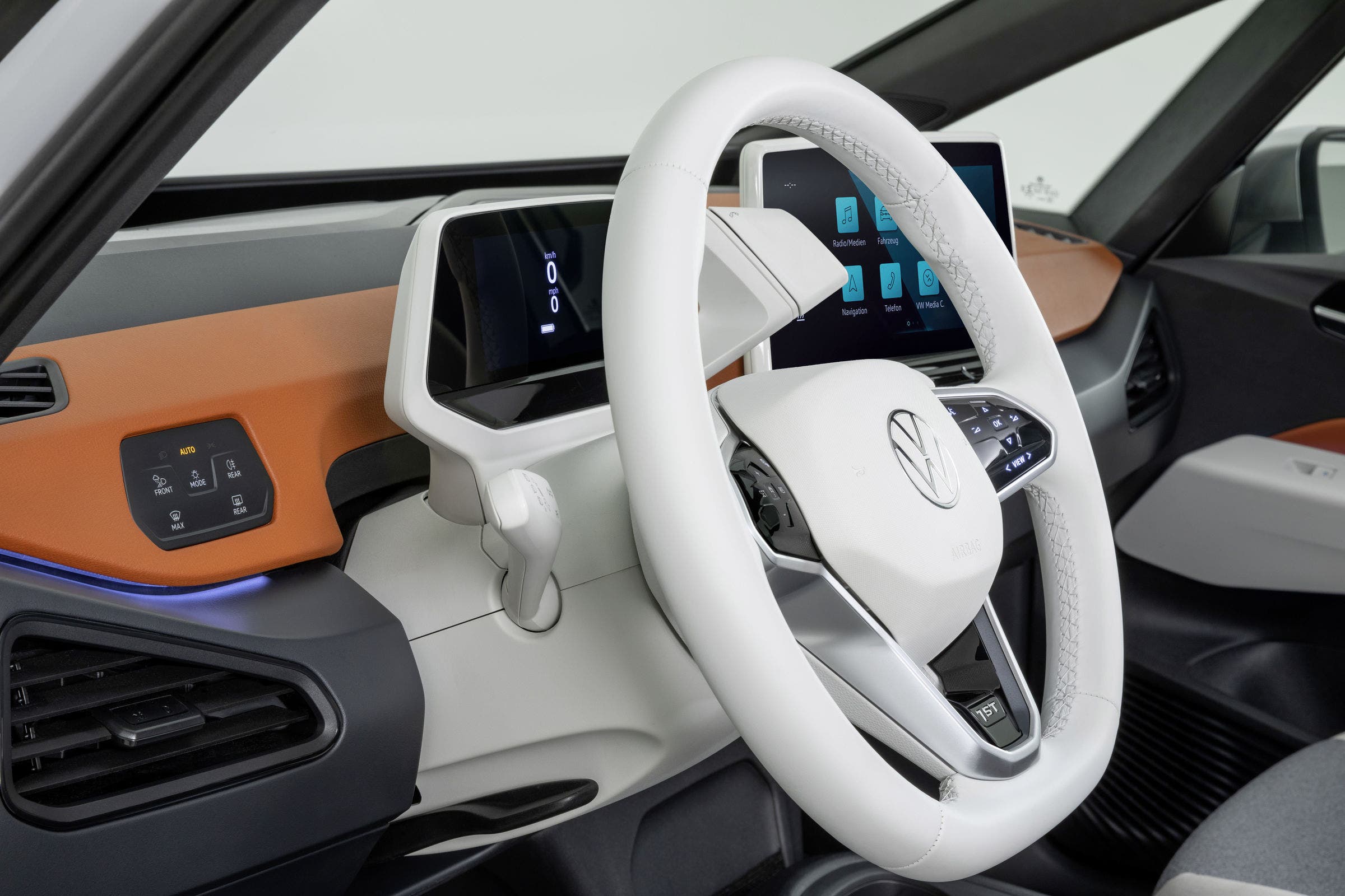 Volkswagen ar putea concedia 100.000 de angajați și închide patru fabrici din Germania