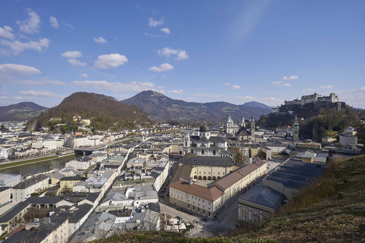Wolfgang Porsche renunță la tunelul privat din Salzburg și vinde vila istorică după proteste