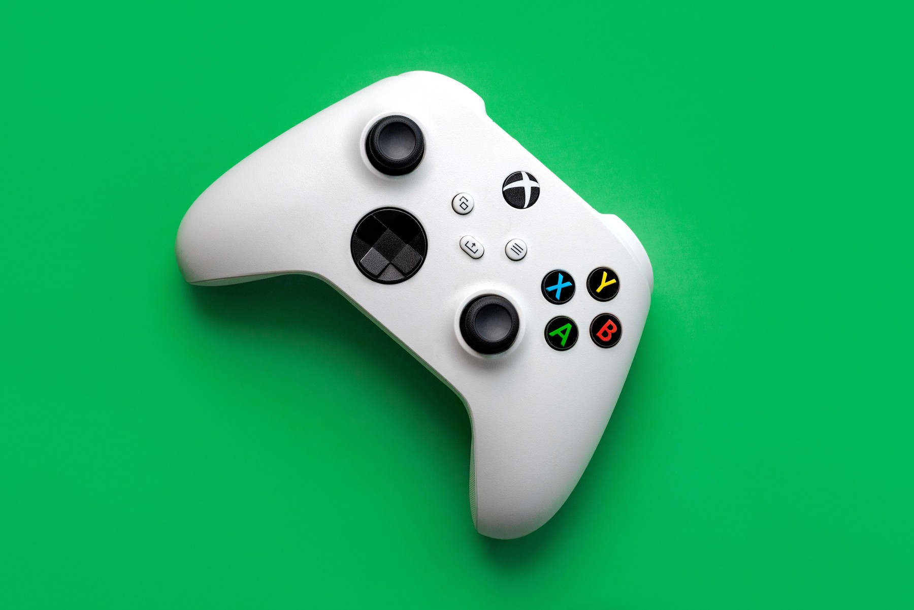 Xbox Games Showcase 2026: Spyro revine, Persona 6 confirmat, consolă aniversară de 25 de ani