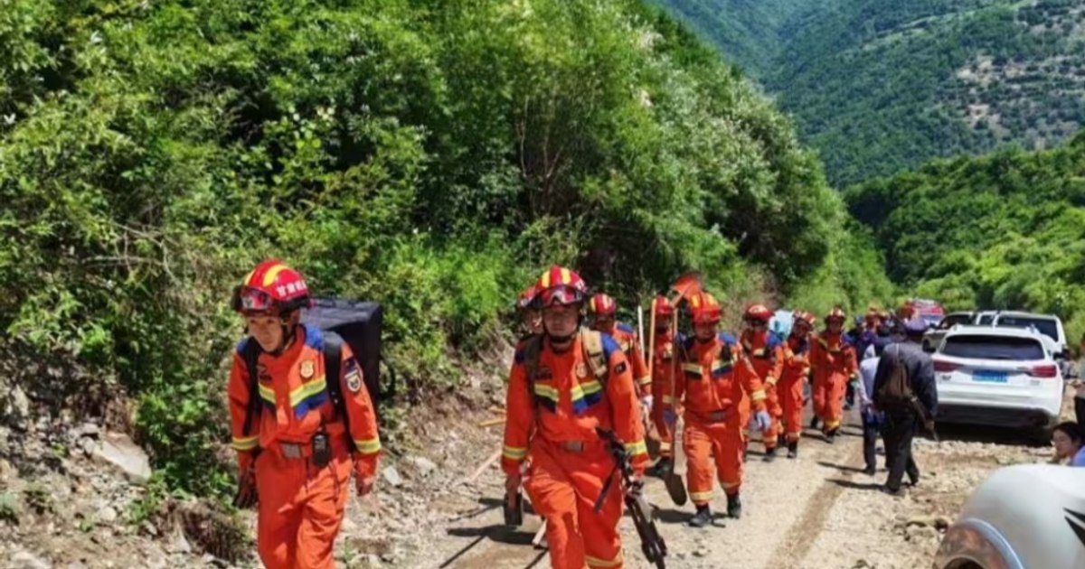 21 de morți într-o alunecare de teren în China, în provincia Gansu