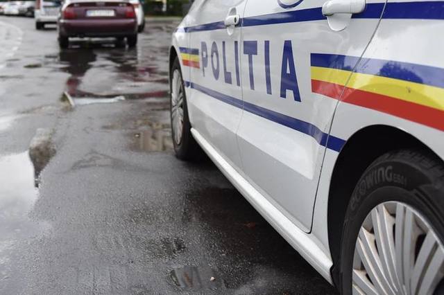 Aproximativ 20 de gloanțe de carabină, găsite într-un tomberon în centrul Timișoarei. Dosar penal