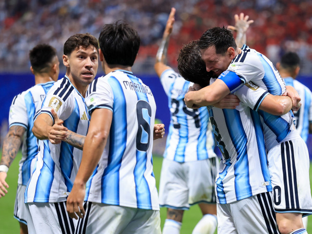 Argentina, revenire spectaculoasă 3-2 cu Egipt și calificare în sferturile Cupei Mondiale 2026