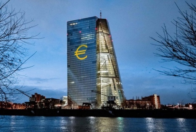 Bancherii băncilor centrale avertizează: AI poate deveni cel mai mare risc pentru stabilitatea financiară globală