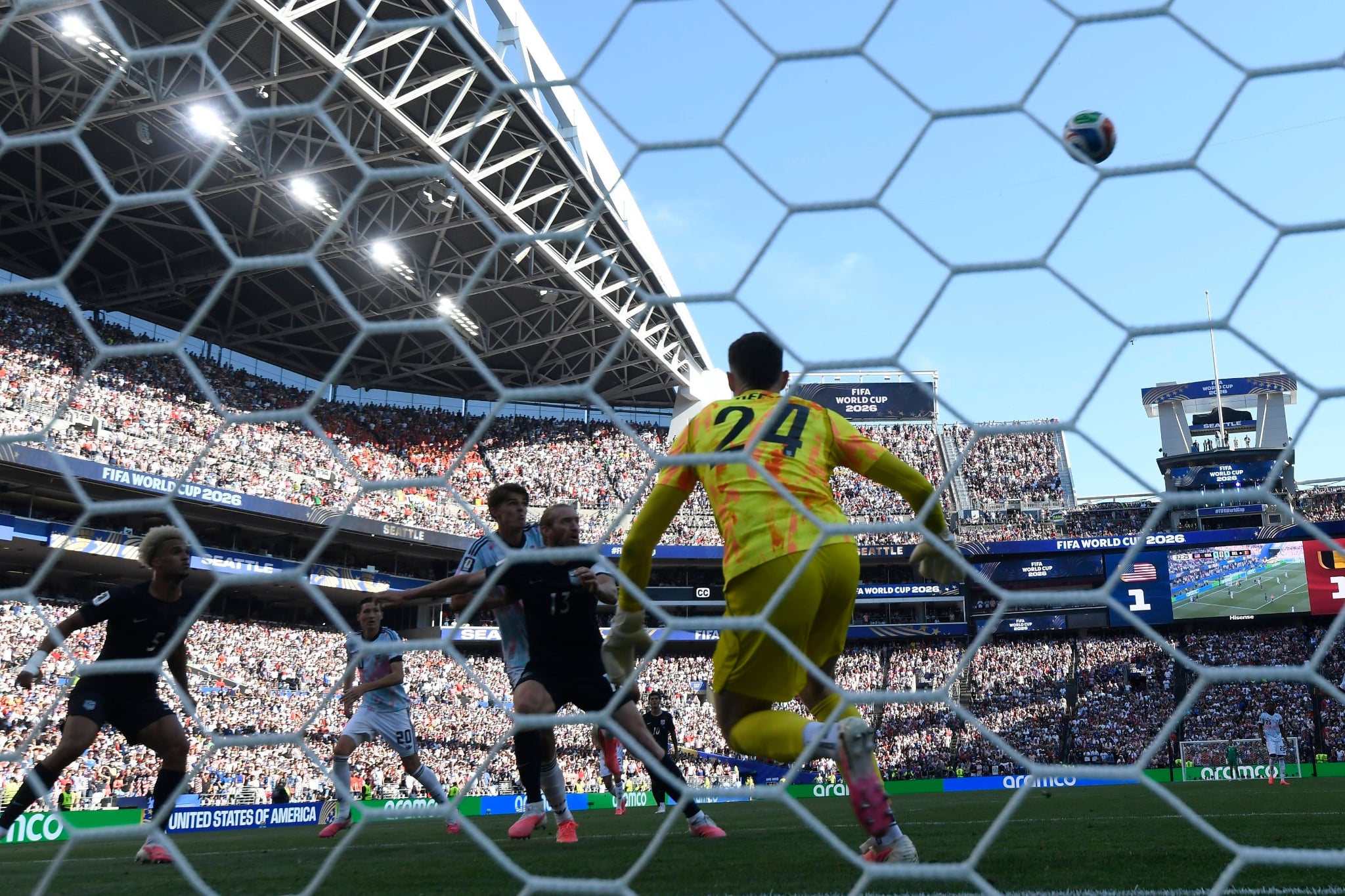 Belgia învinge cu 4-1 în optimi, dar editorialistul avertizează: „Nu mai avem curajul să credem în goluri”