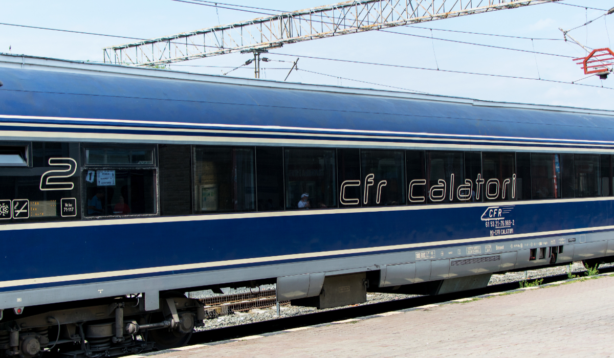 Circulația trenurilor, întreruptă între Eforie Nord și Eforie Sud din cauza unei șine rupte. Remedierea durează cel puțin două ore