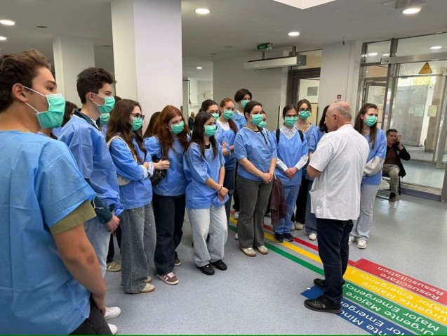 Clubul de Medicină MEDSPATH al Laude-Reut intră în al treilea an cu program de pregătire pentru admitere