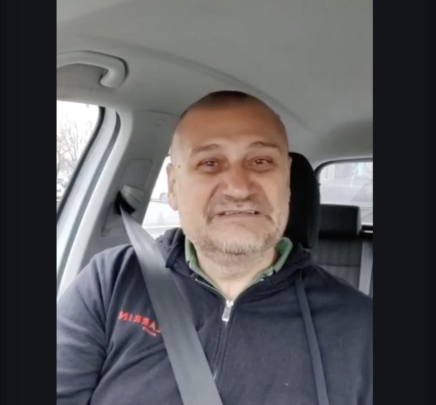 Curtea de Apel București a revocat controlul judiciar în cazul avocatului Mihai Rapcea, acuzat de distribuirea unui clip cu salutul fascist