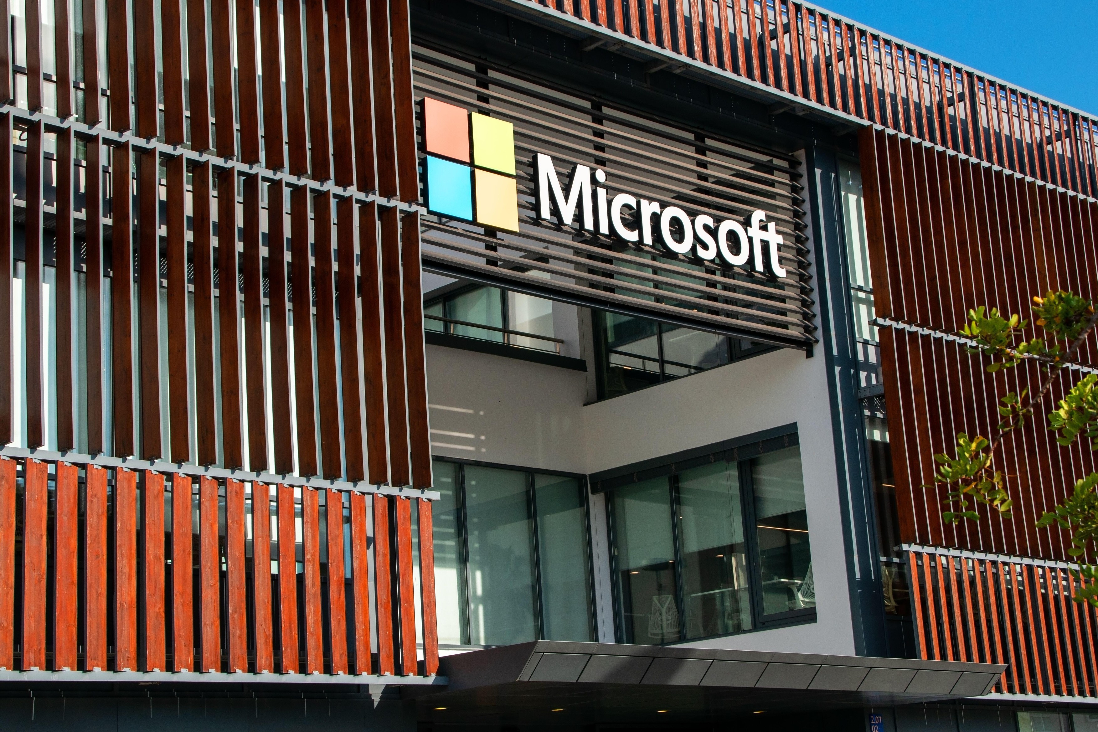 Microsoft concediază 4.800 de angajați, restructurare majoră la Xbox