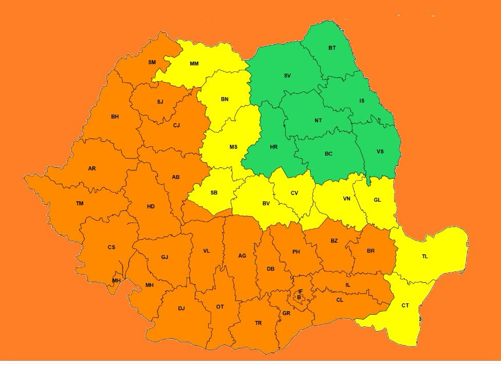 Noi furtuni în București miercuri: cod galben și portocaliu de vijelii și grindină