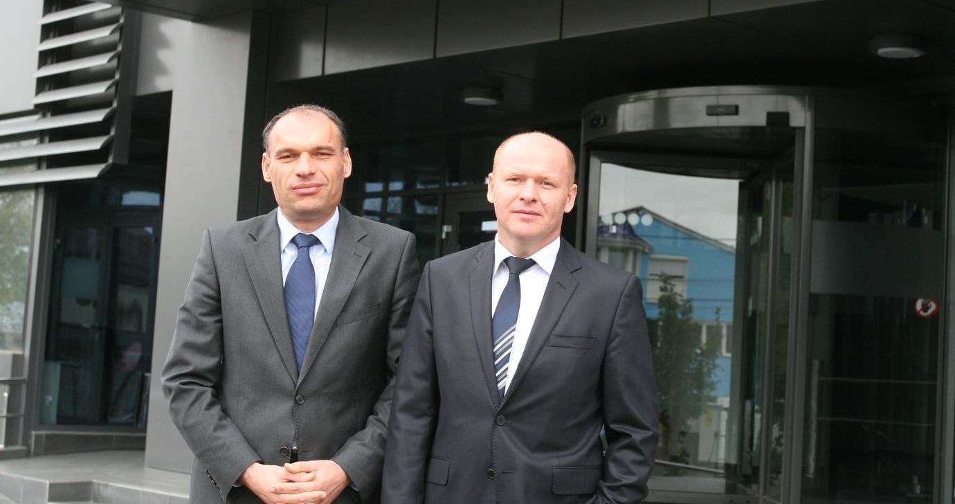 Piața M&A din România atinge un record de 4 miliarde dolari în S1 2026, cu 59% mai mult față de anul precedent