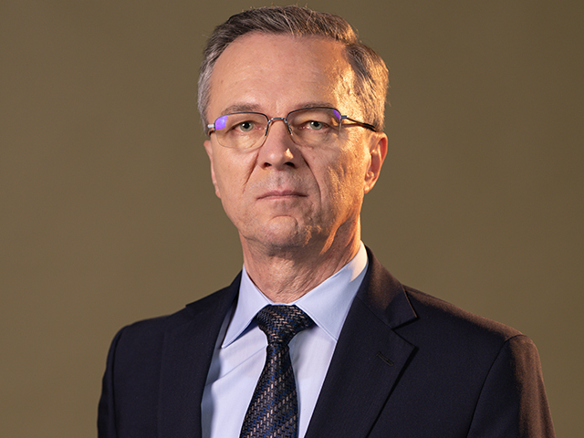 Radu Crăciun: Profilul de risc al bursei românești crește semnificativ; fondurile de pensii se retrag, ETF-urile preiau controlul