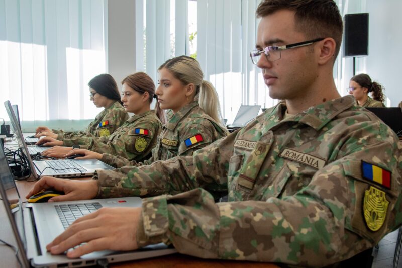 ROMARM promovează cooperarea în apărare la Conferința pentru Reconstrucția Ucrainei din Gdansk