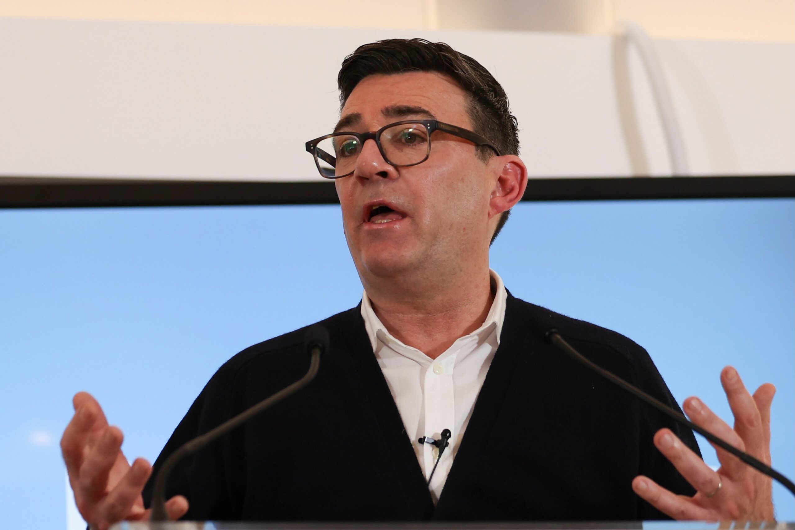 Sondaj: Andy Burnham ar trebui să convoace alegeri pentru a-și legitima mandatul de premier