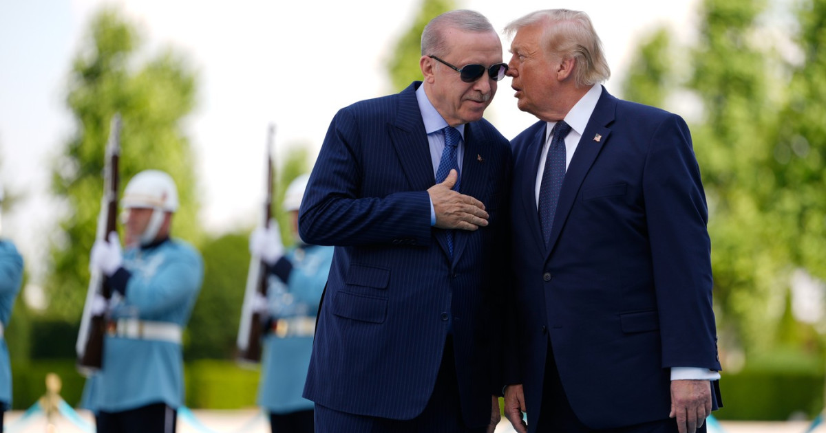 Trump, dezamăgit de NATO: Dacă summitul nu era în Turcia, nu aș fi venit